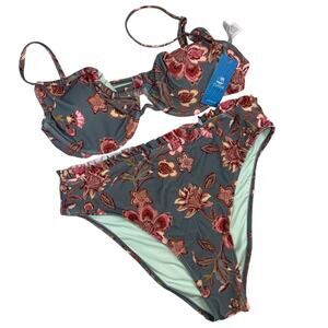Cupshe NWT Gray and Pink Floral Bralette and Bikini Bottom Set Size Large